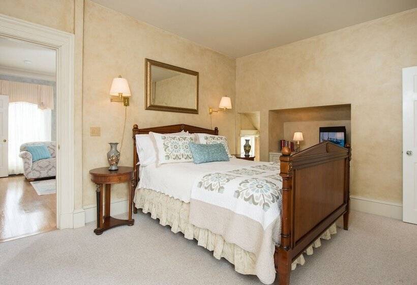 민박 Captain Farris House