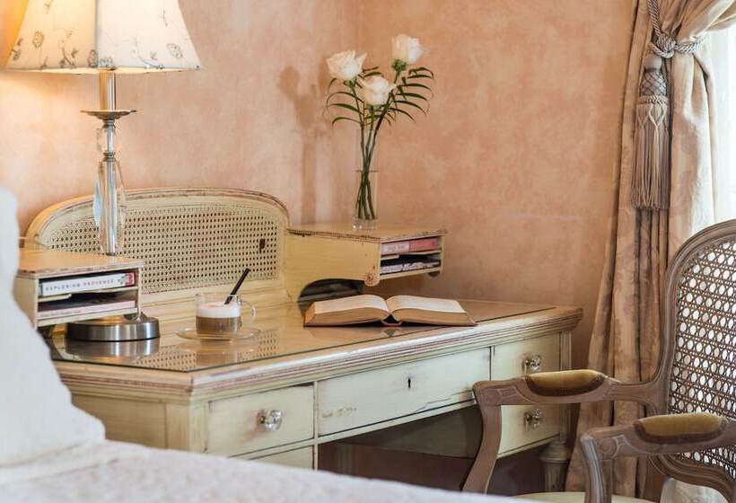 민박 Captain Farris House