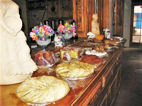 تختخواب و صبحانه Casa Benavides Inn
