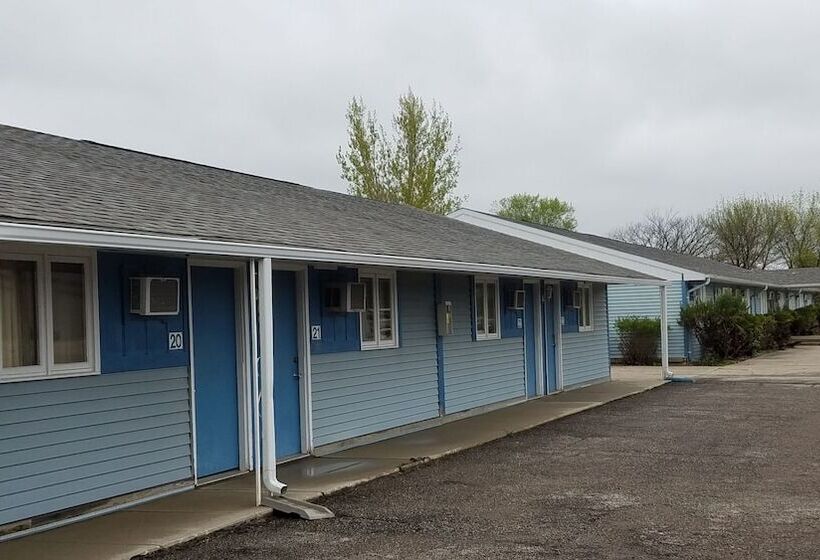 Burr Oak Motel