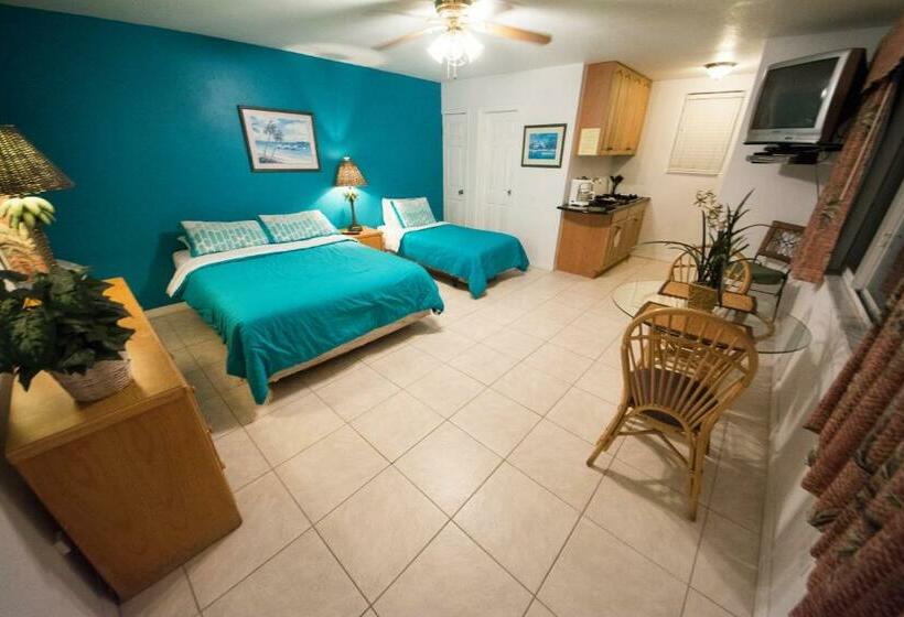Camelot Beach Suites