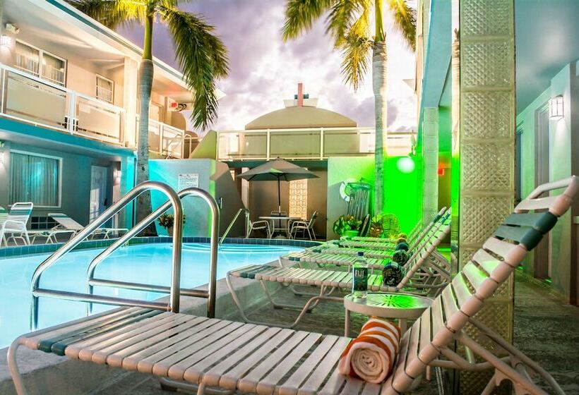 Camelot Beach Suites