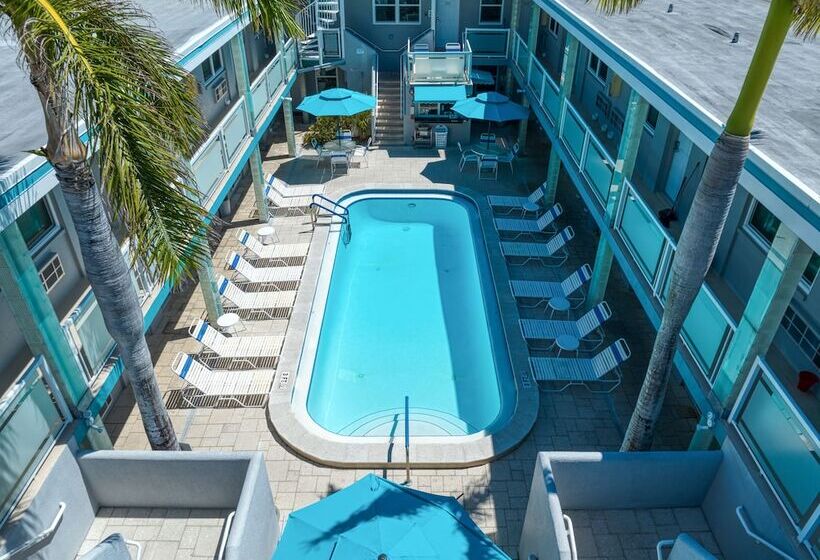 Camelot Beach Suites