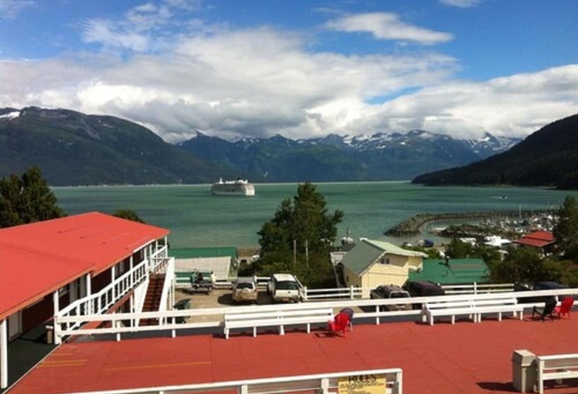 Captain S Choice Motel