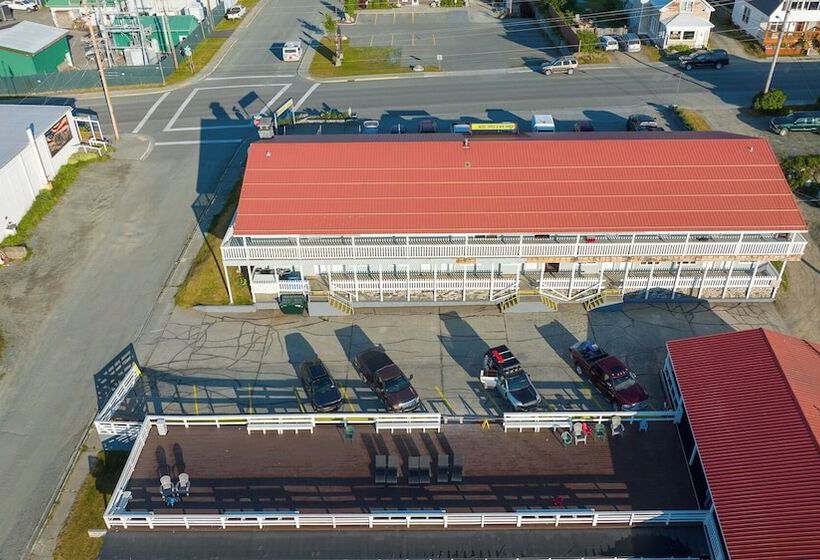 Captain S Choice Motel