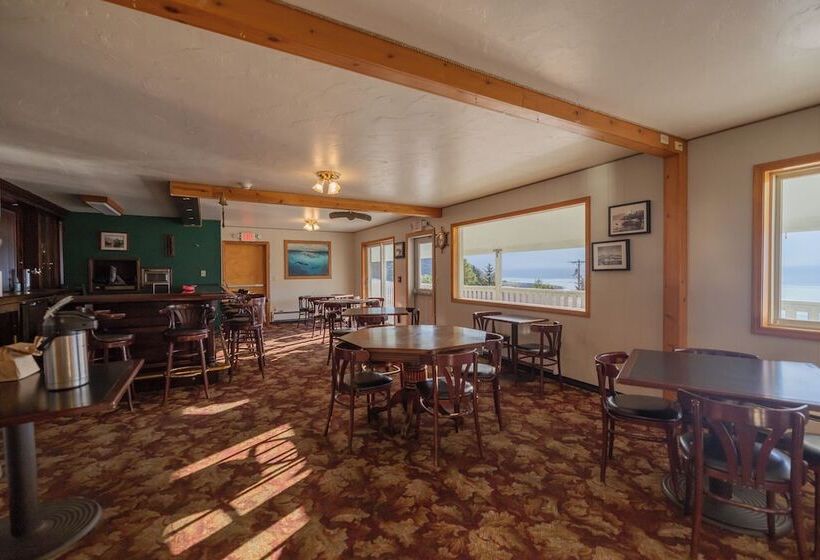 Captain S Choice Motel