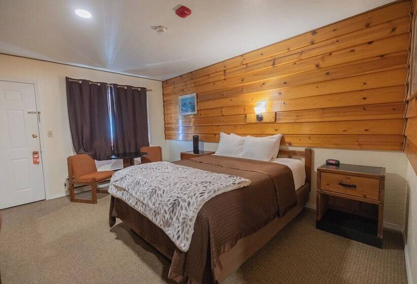 Captain S Choice Motel