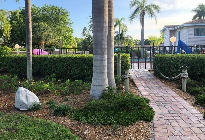 Captiva Beach Resort
