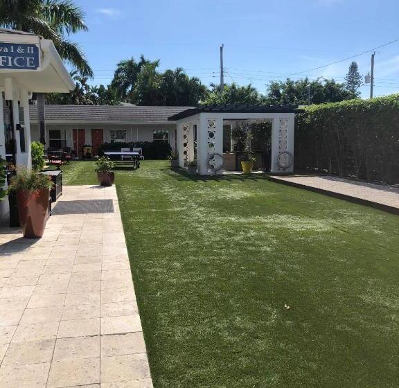 Captiva Beach Resort