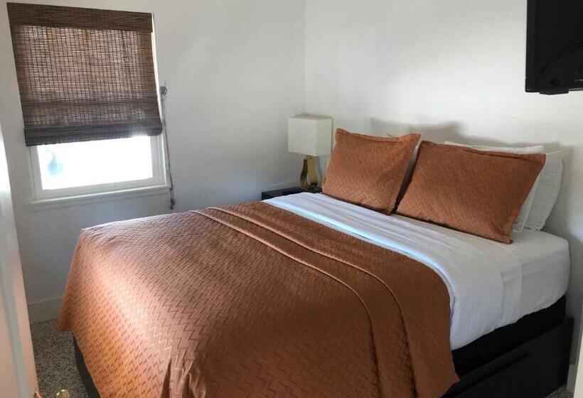 Captiva Beach Resort