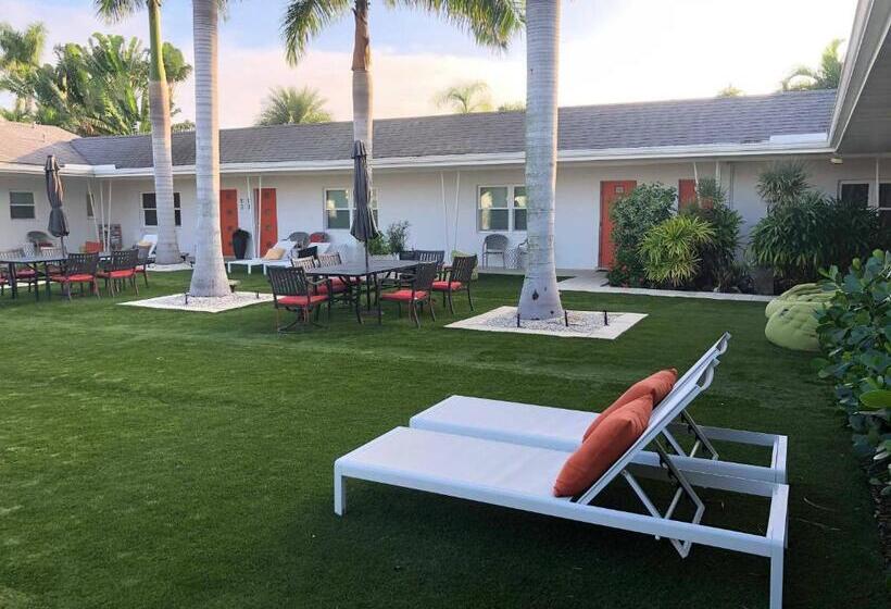 Captiva Beach Resort