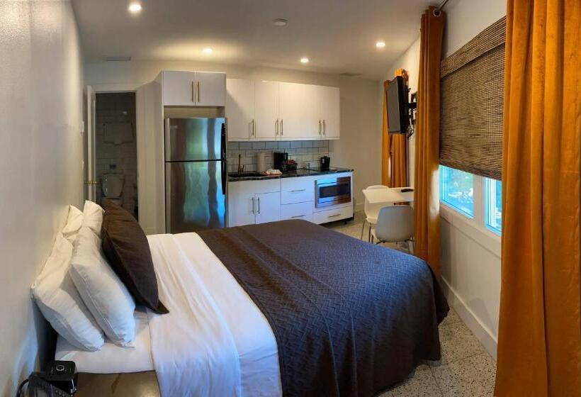 Captiva Beach Resort