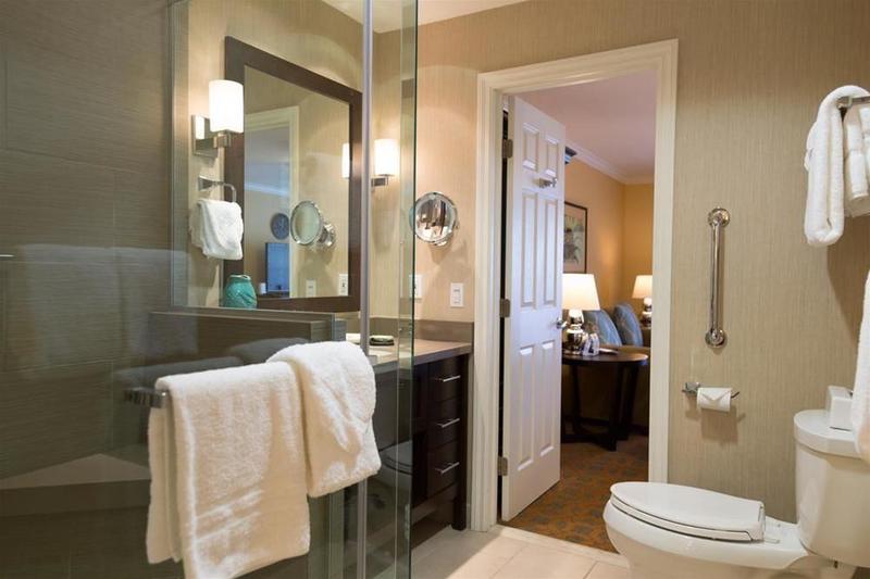 Carlsbad Inn Beach Resort