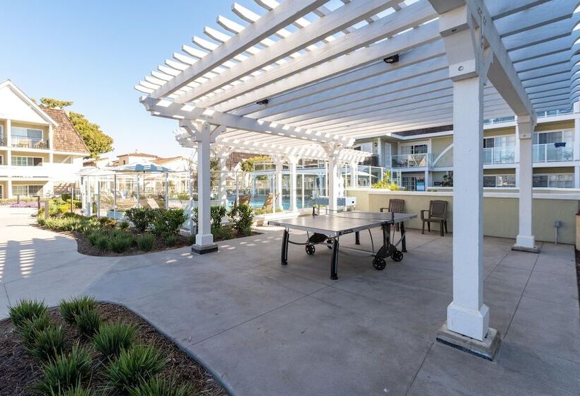 Carlsbad Inn Beach Resort