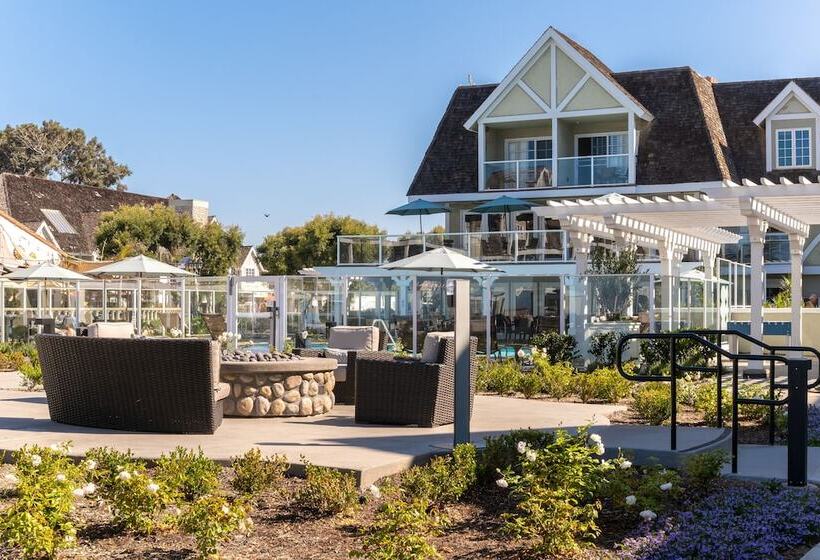 Carlsbad Inn Beach Resort