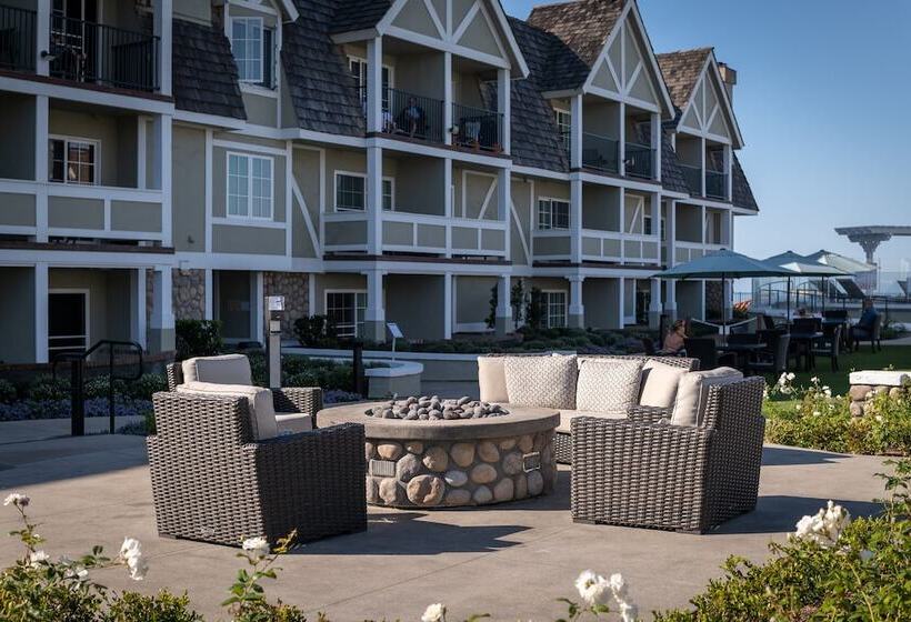 Carlsbad Inn Beach Resort