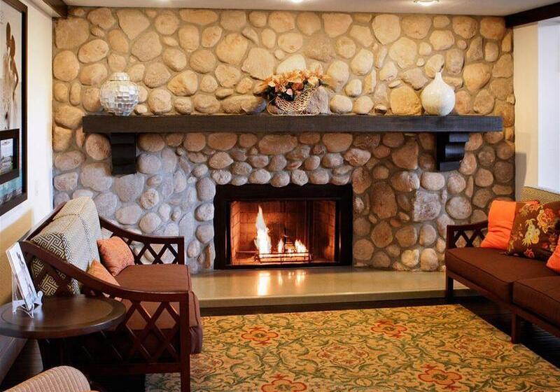 Carlsbad Inn Beach Resort