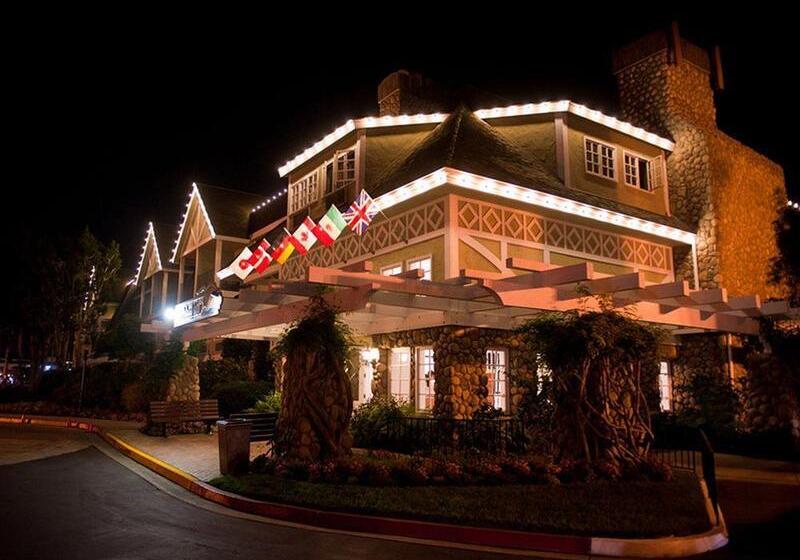 Carlsbad Inn Beach Resort