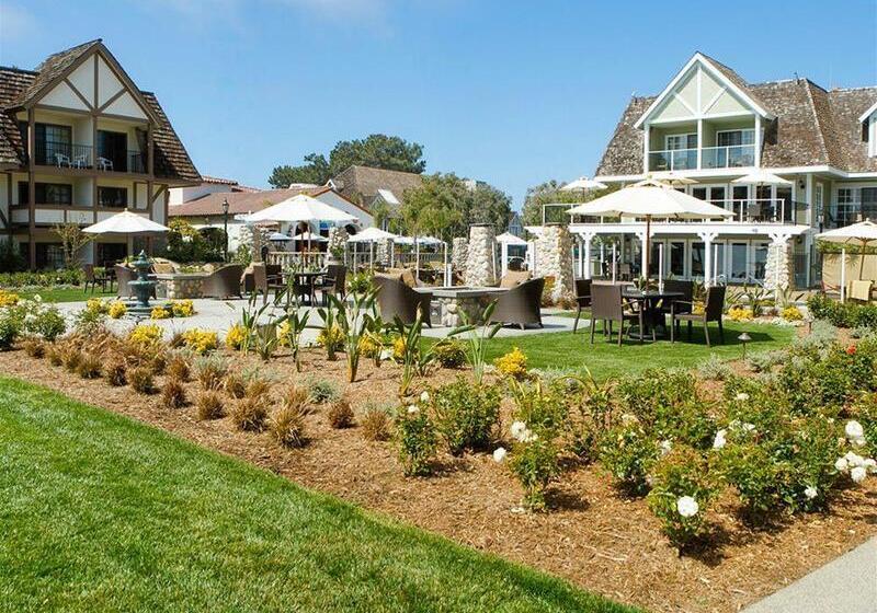 Carlsbad Inn Beach Resort