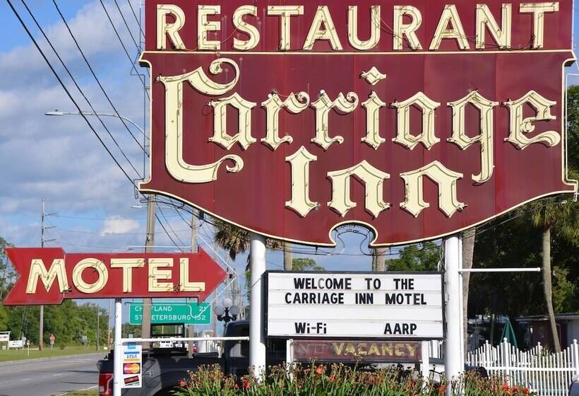 Carriage Inn Motel