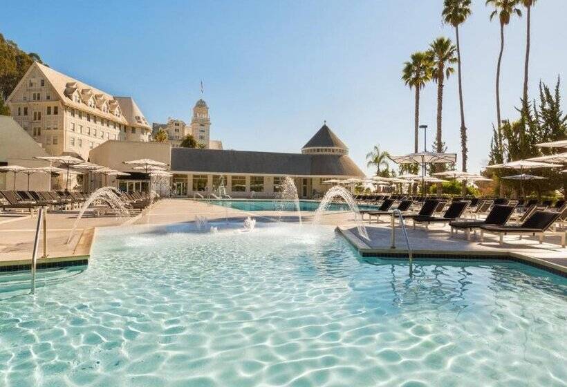 Claremont Resort & Club