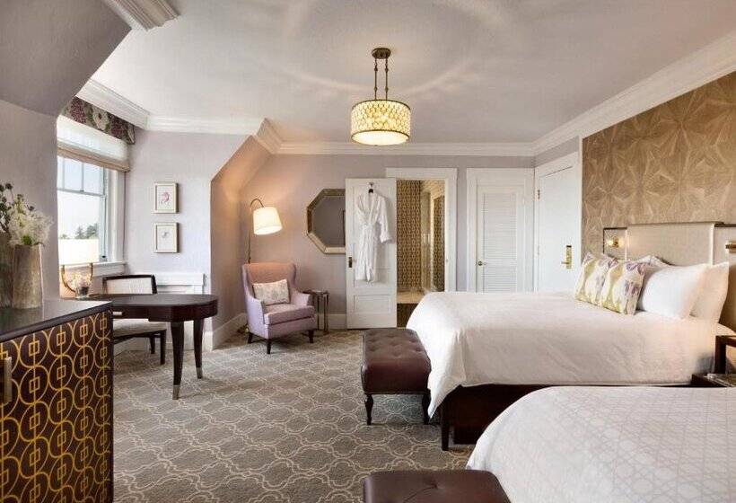 Claremont Resort & Club