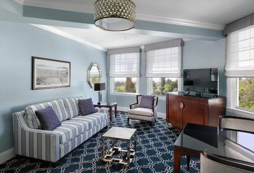 Claremont Resort & Club