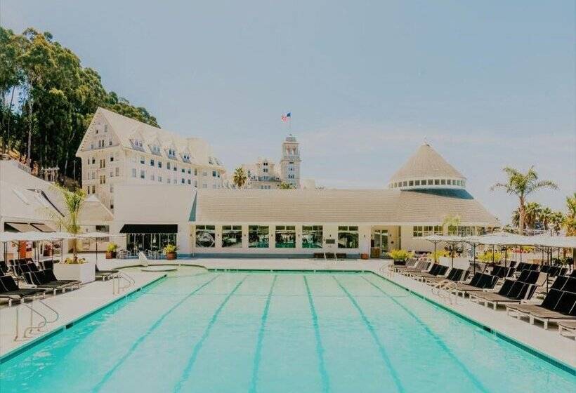 Claremont Resort & Club