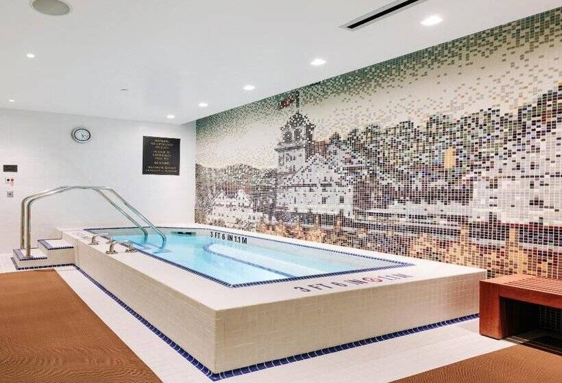 Claremont Resort & Club