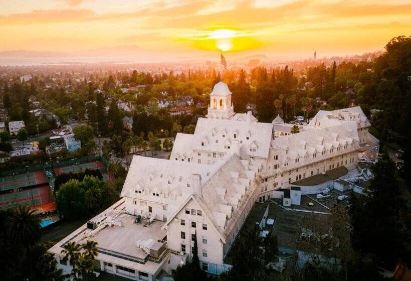 Claremont Resort & Club