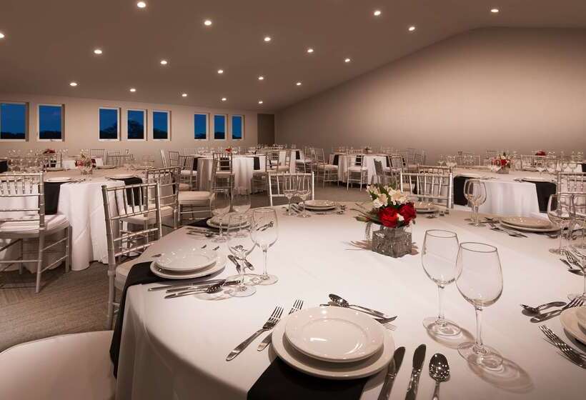 בית מלון כפרי Aiden By Best Western Cape Cod   West Yarmouth