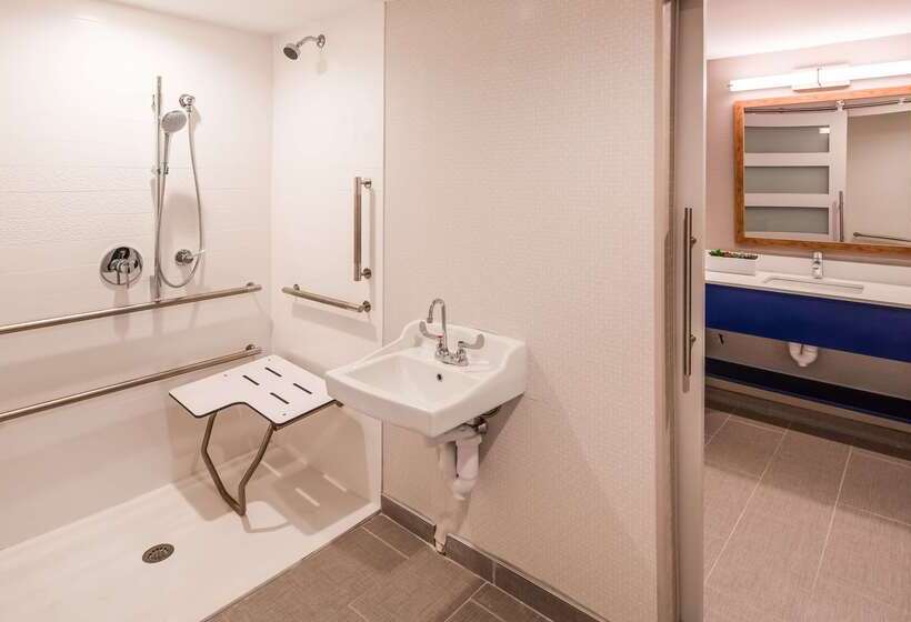 هتل Aiden By Best Western Cape Cod   West Yarmouth