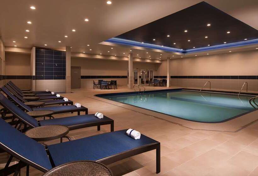 בית מלון כפרי Aiden By Best Western Cape Cod   West Yarmouth