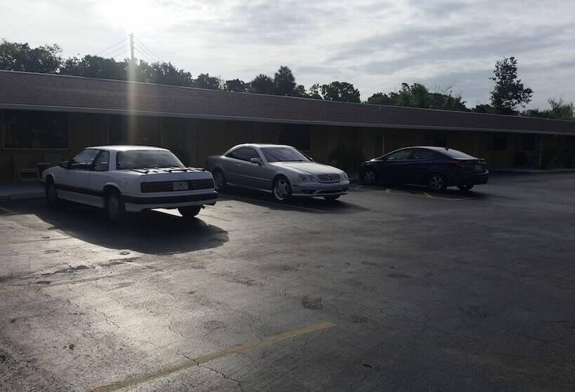 فندق American Inn Of Daytona