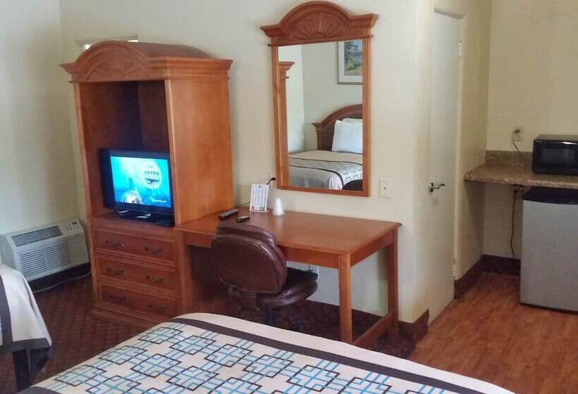 فندق American Inn Of Daytona