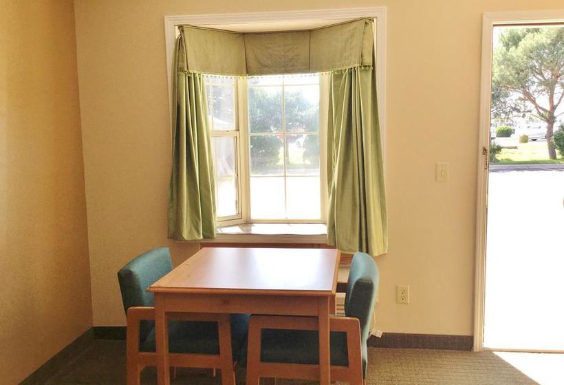 בית מלון כפרי Americas Best Value Inn Belvidere  Rockford