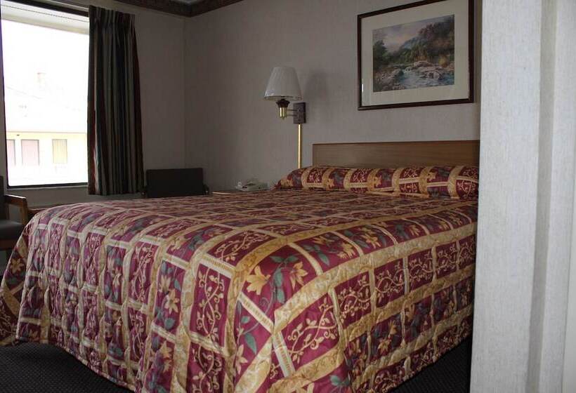 Отель Budget Host Inn Bristol