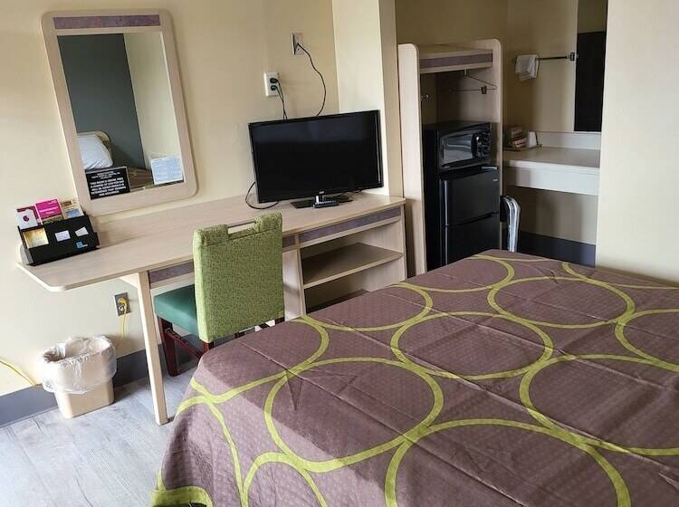 فندق Budget Host Inn Bristol