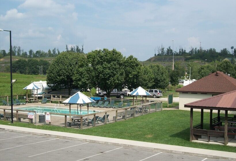 Отель Budget Host Westgate Inn