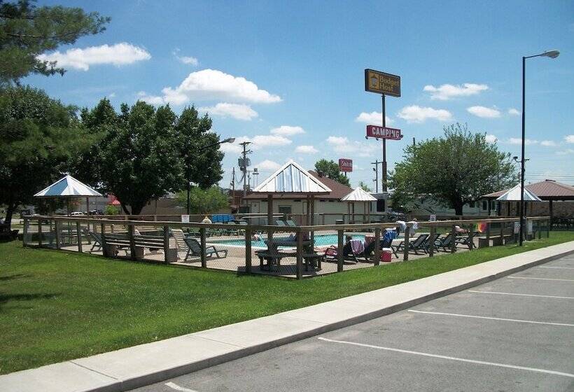 酒店 Budget Host Westgate Inn