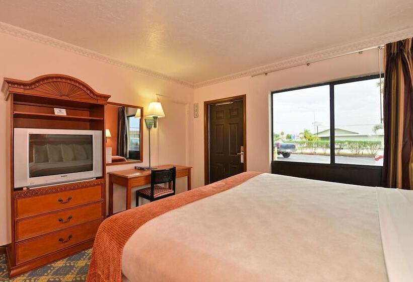 فندق Budget Inn Of Okeechobee