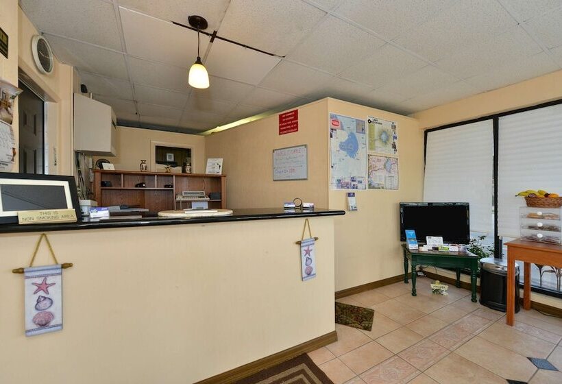 فندق Budget Inn Of Okeechobee