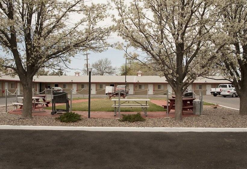 فندق Budget Inn & Suites Colby