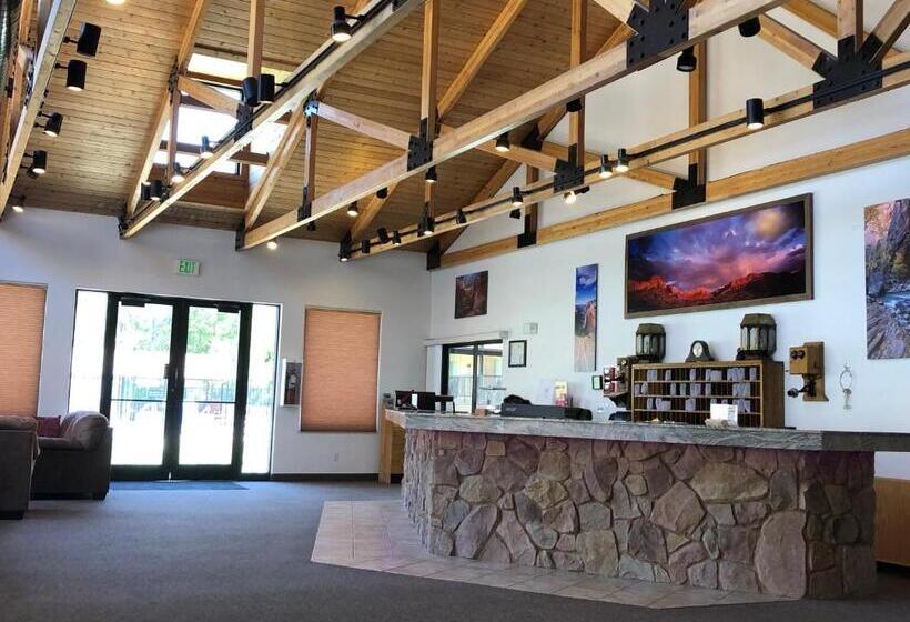 فندق Bumbleberry Inn