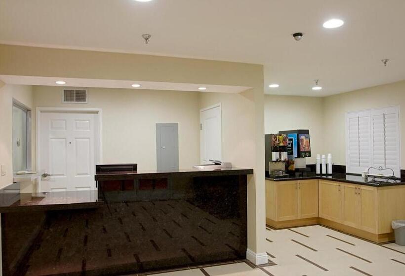 ホテル Burbank Inn And Suites