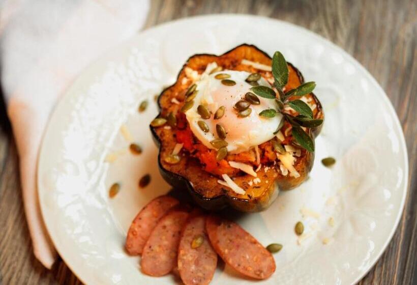 فندق Calderwood Inn