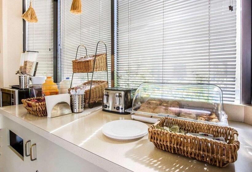 فندق California Inn And Suites Bakersfield