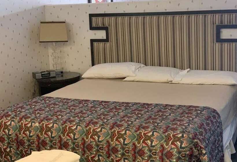 ホテル Calipatria Inn And Suites