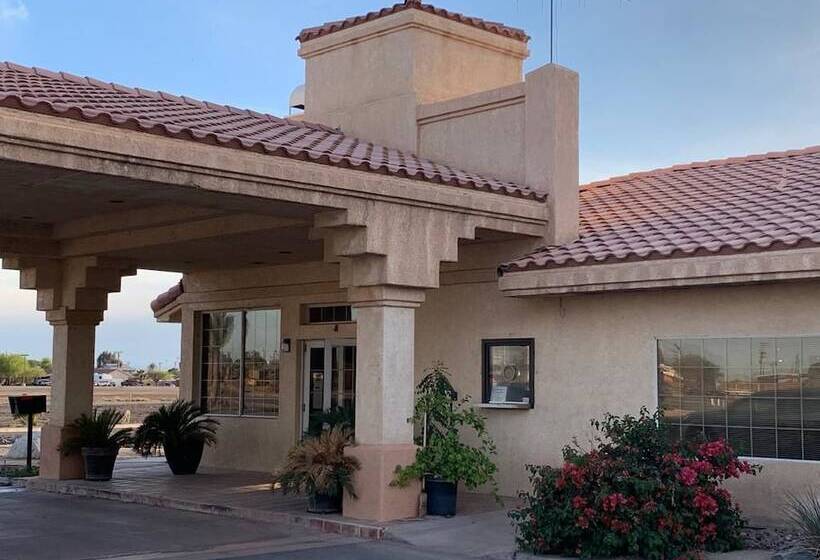 ホテル Calipatria Inn And Suites