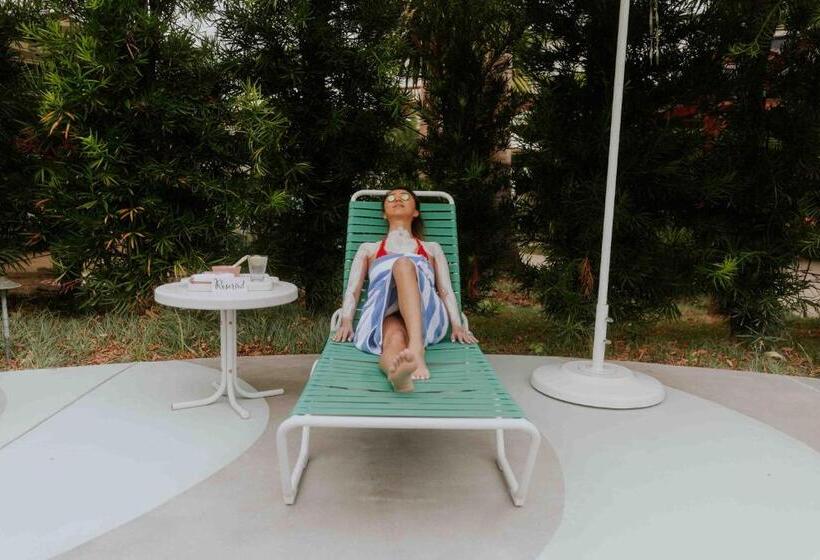 Отель Calistoga Motor Lodge And Spa, A Jdv By Hyatt